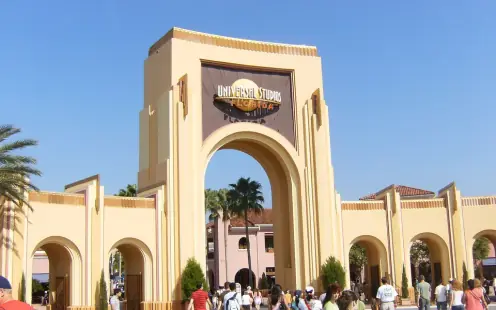 Universal Studios Florida Park - Open, 8:00am–5:00pm