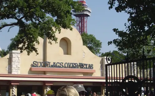 Six Flags Over Texas - Open, 12:00pm–11:00pm